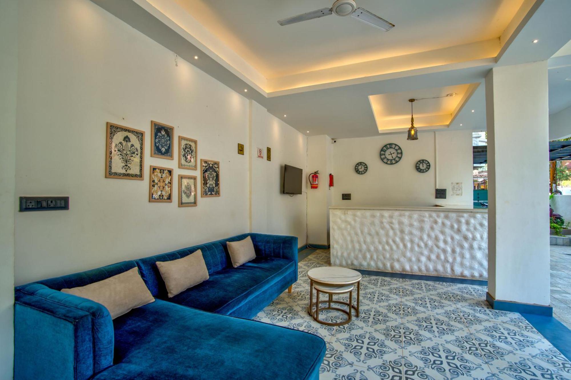 Hotel Pajaros Blu Calangute Exterior photo